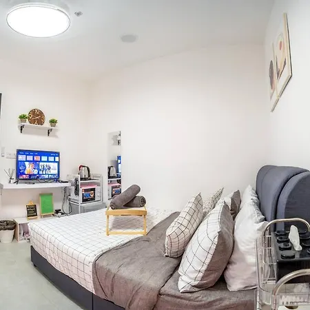 Neu Suites By Cozy Unit L20Rb Near Klcc & Jelatek Lrt
